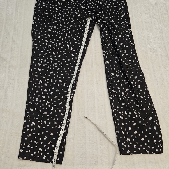 BOGO Free🦋 Lord & Taylor Floral Print Pull On Pants - Picture 12 of 16